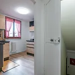 Guesthost - Marilyn Tra Centro E Mare Apartman Pesaro