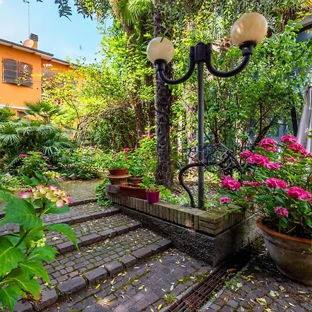 Guesthost - Marilyn Tra Centro E Mare Apartman Pesaro