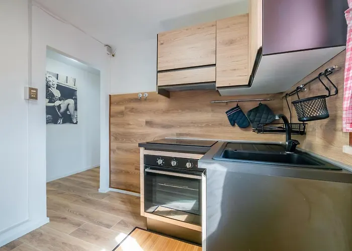 Apartment Marilyn Tra Centro E Mare *